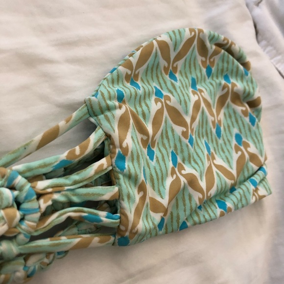 Frankies Bikinis bathing suit top - Picture 1 of 3